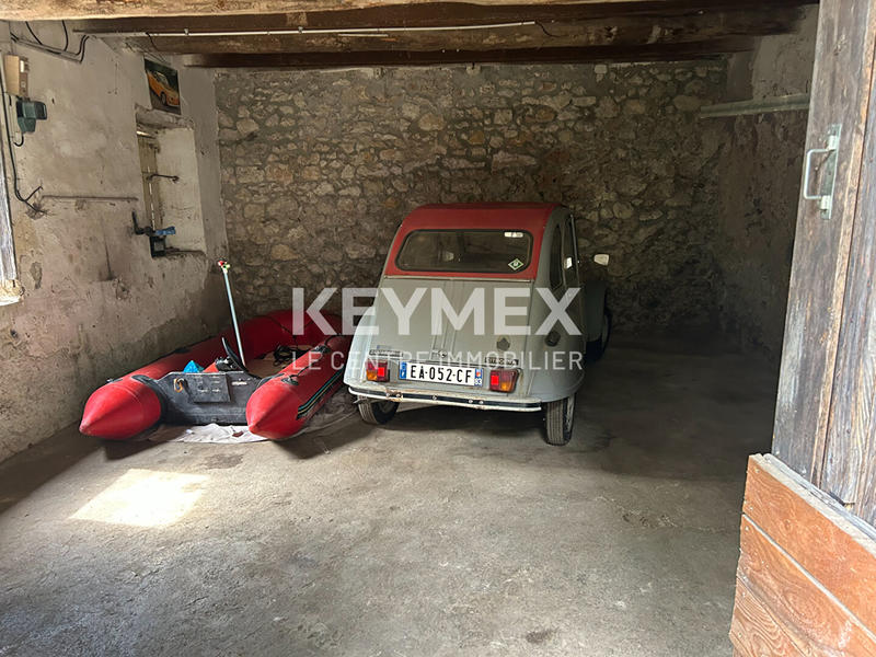 Maison - 180 m² - 4 pièces