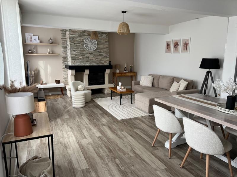 Maison - 90 m² - 5 pièces