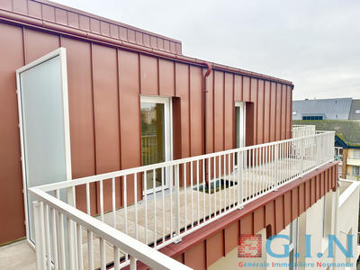 Appartement - 84 m² - 3 pièces