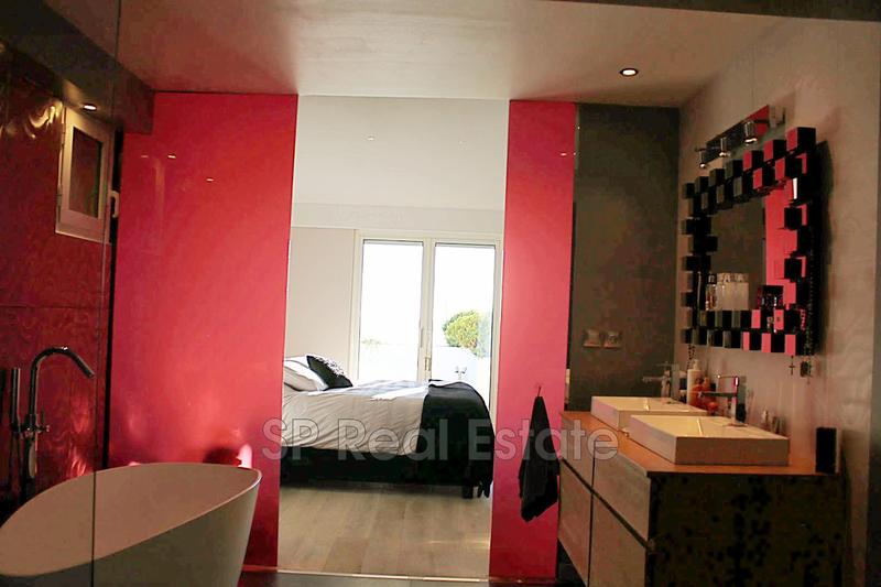 Villa - 160 m² - 4 pièces