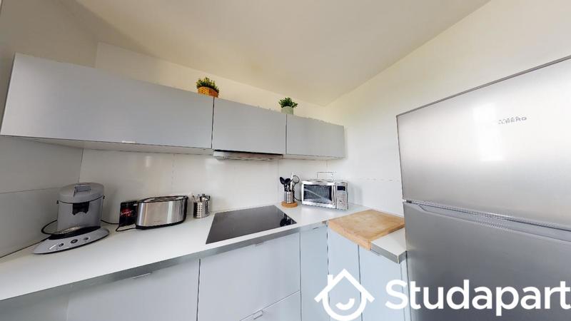 Chambre - 10 m² - 1 pièce