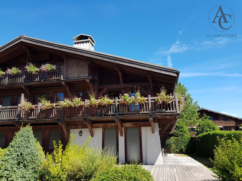 Appartement - 129 m² - 4 pièces