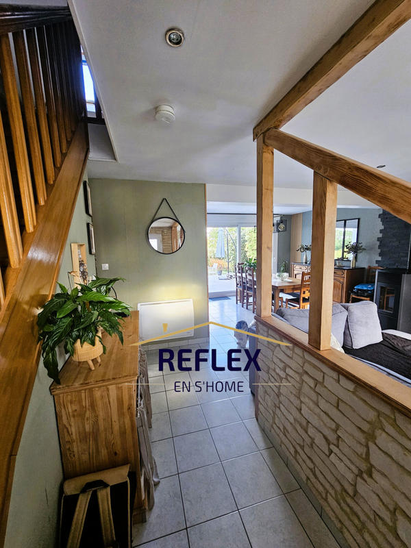 Maison - 93 m² - 4 pièces