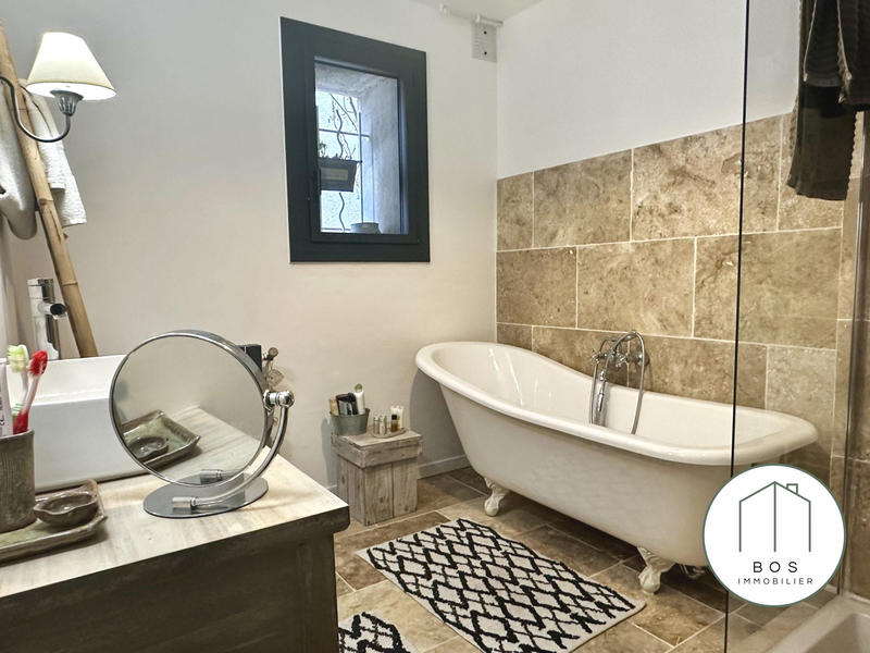 Maison ancienne - 107 m² - 3 pièces