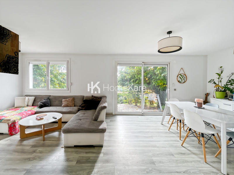 Maison - 85 m² - 4 pièces