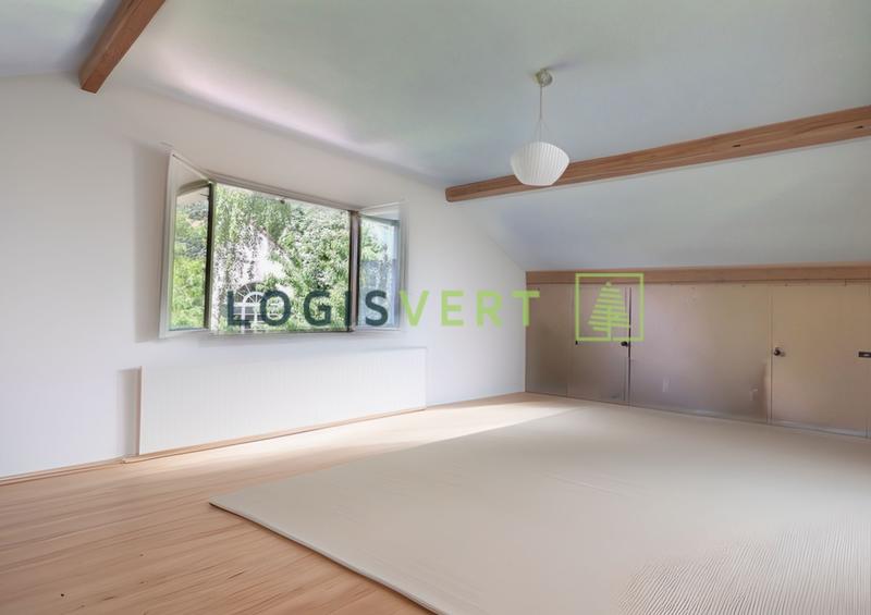 Maison - 268 m² - 6 pièces