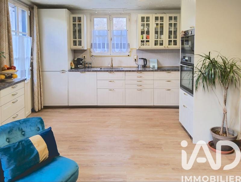 Maison de ville - 111 m² - 4 pièces