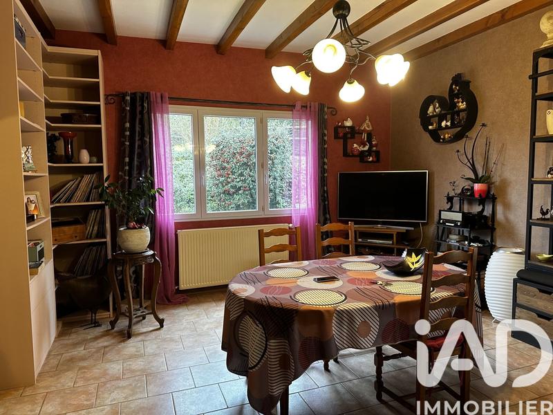 Maison - 300 m² - 8 pièces