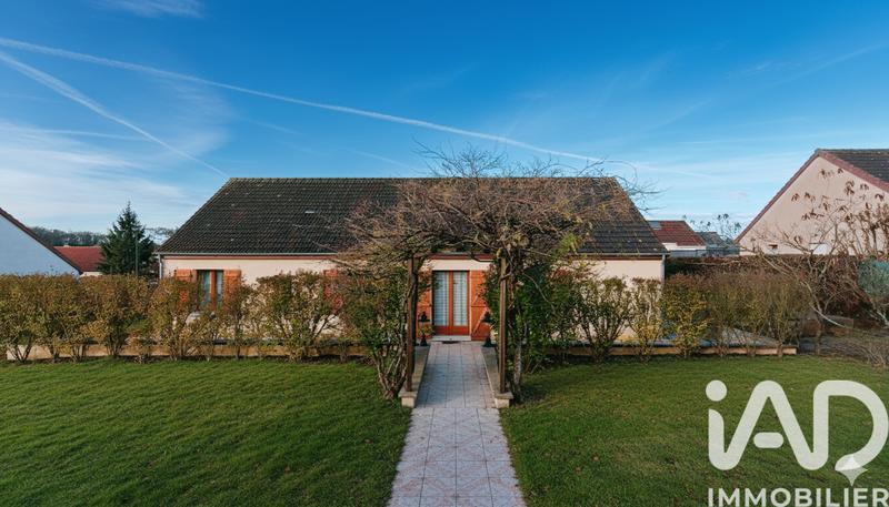 Maison - 98 m² - 5 pièces