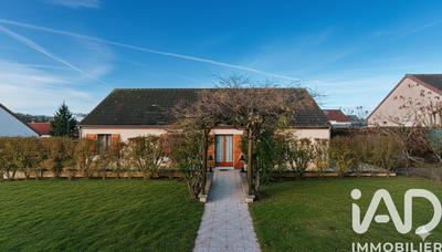 Maison - 98 m² - 5 pièces