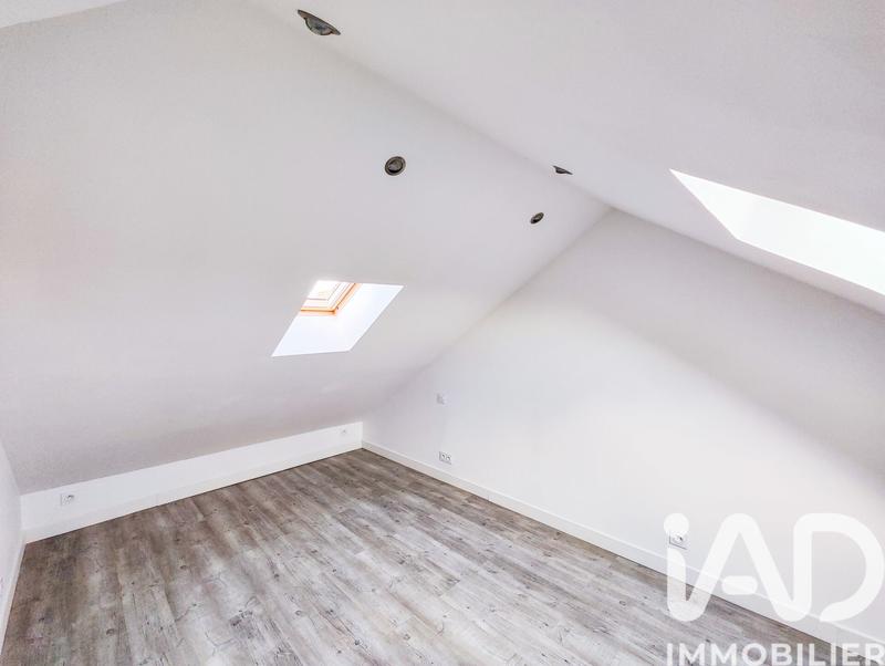 Maison - 137 m² - 6 pièces