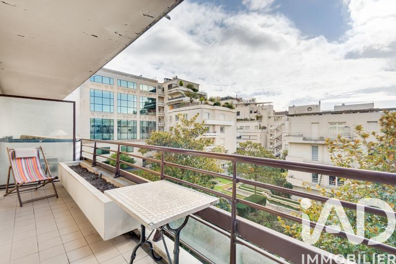 Appartement - 85 m² - 4 pièces