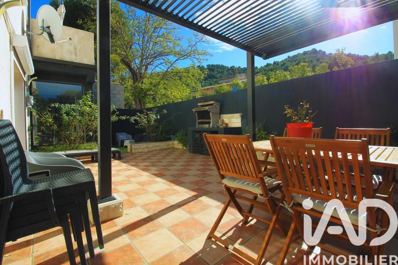 Maison - 114 m² - 4 pièces