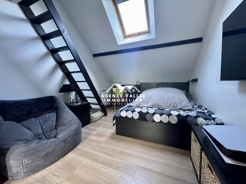 Maison traditionnelle - 148 m² - 7 pièces