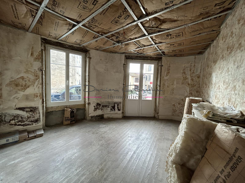 Immeuble - 76 m² - 6 pièces