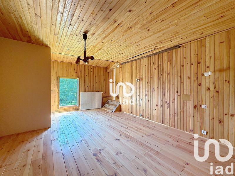 Maison - 200 m² - 7 pièces