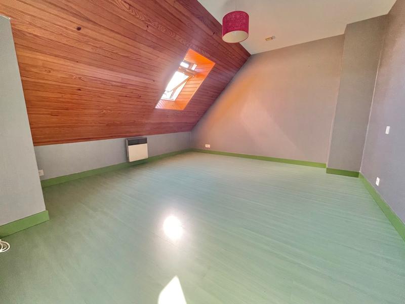 Maison - 110 m² - 6 pièces