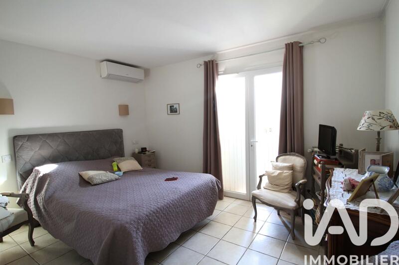 Maison - 290 m² - 14 pièces