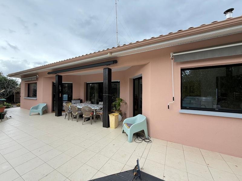 Maison - 190 m² - 7 pièces