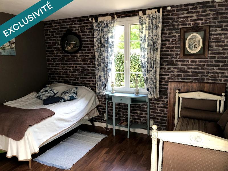 Maison - 225 m² - 9 pièces