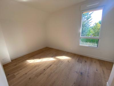 Maison contemporaine - 91 m² - 4 pièces