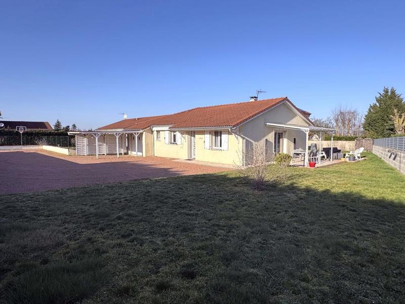 Villa - 90 m² - 5 pièces