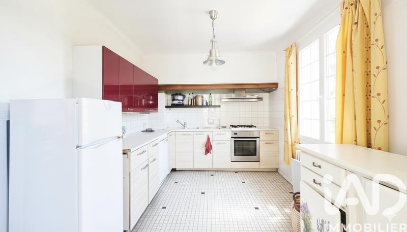 Maison - 180 m² - 5 pièces