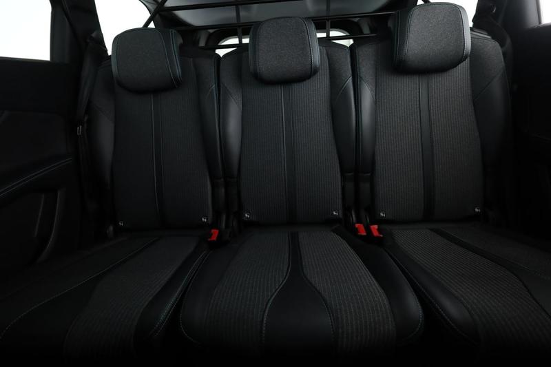 Peugeot 5008 1.5 Blue-HDi Allure Pack 130 ch