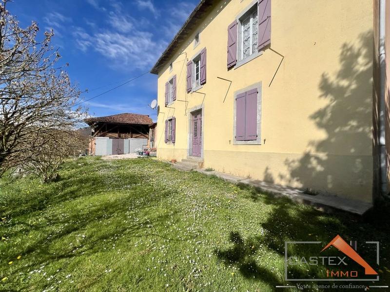 Maison - 178 m² - 8 pièces