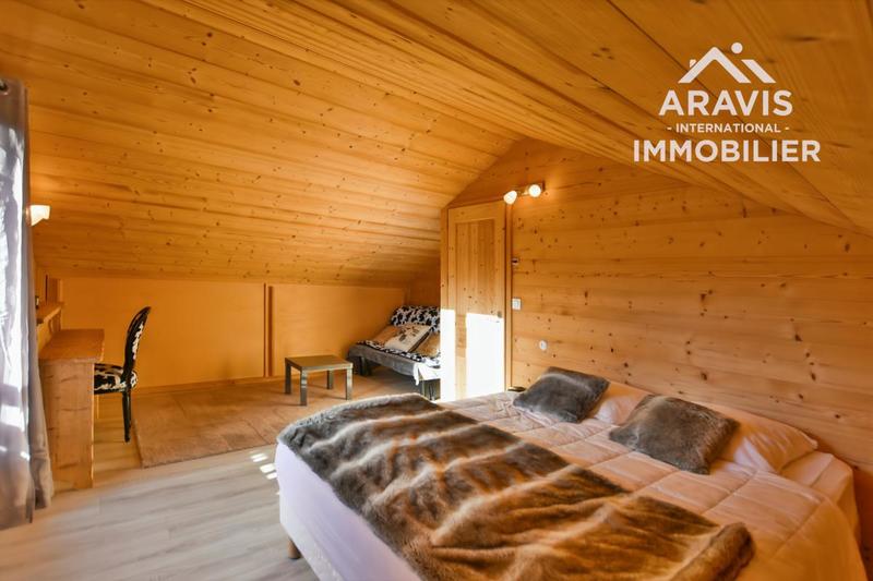 Châlet - 99 m² - 6 pièces