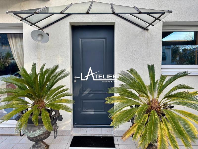 Maison - 142 m² - 5 pièces