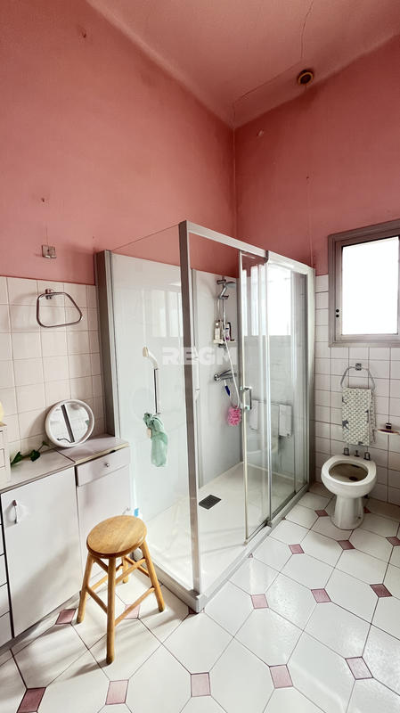 Propriété - 185 m² - 7 pièces