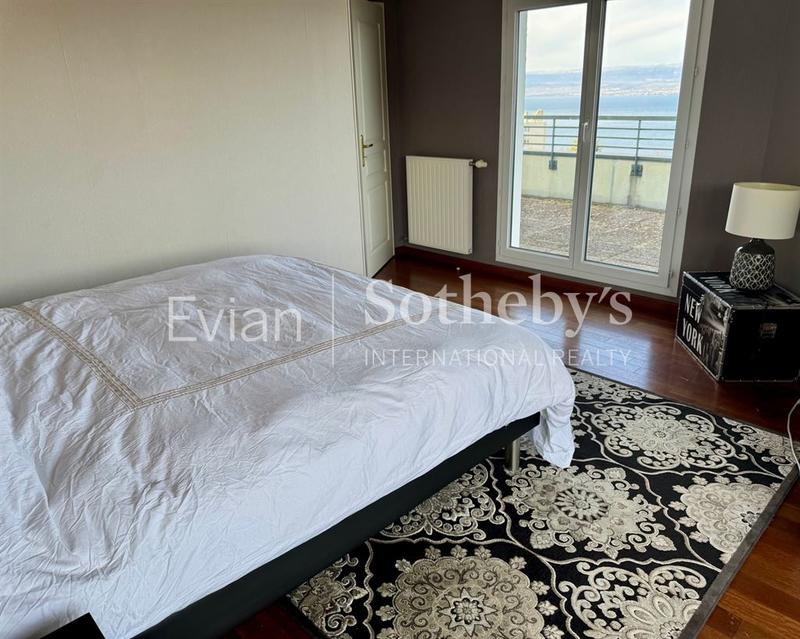 Appartement - 170 m² - 5 pièces