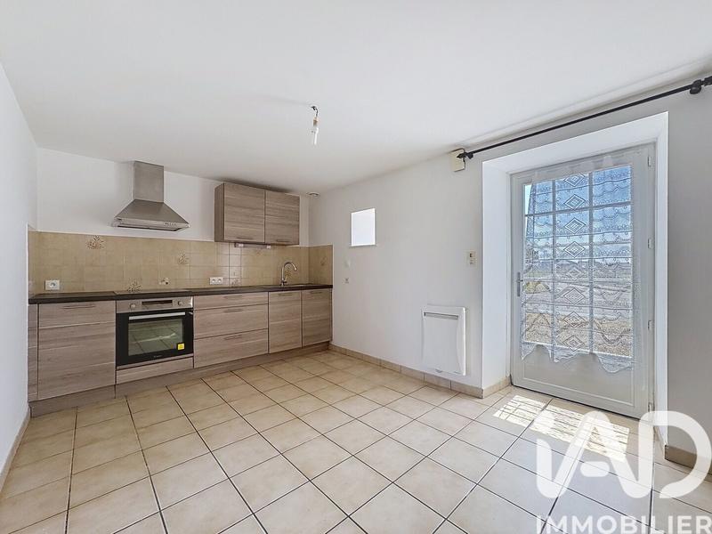 Maison - 165 m² - 8 pièces