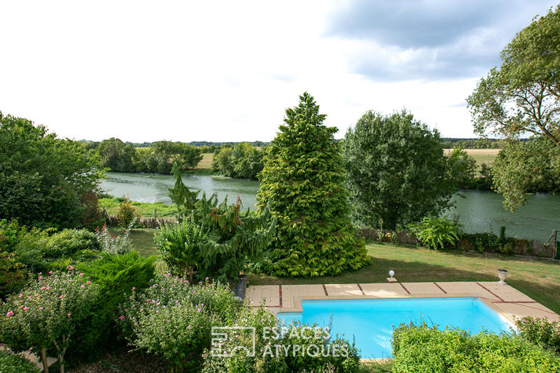 Maison - 241 m² - 9 pièces