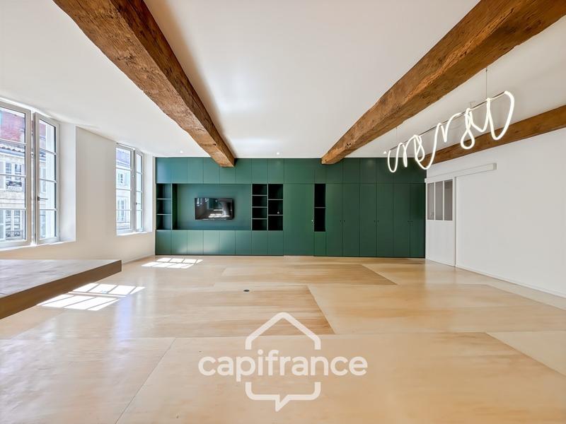 Appartement - 139 m² - 5 pièces