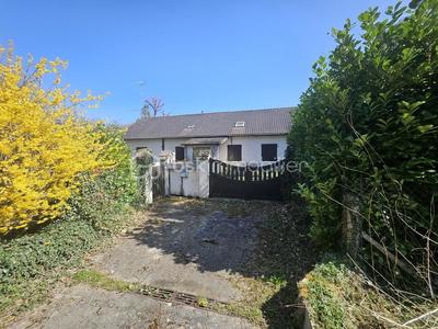 Maison - 177 m² - 6 pièces