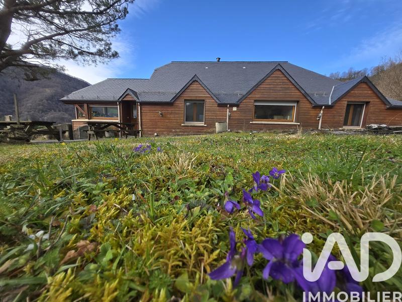 Maison - 140 m² - 4 pièces