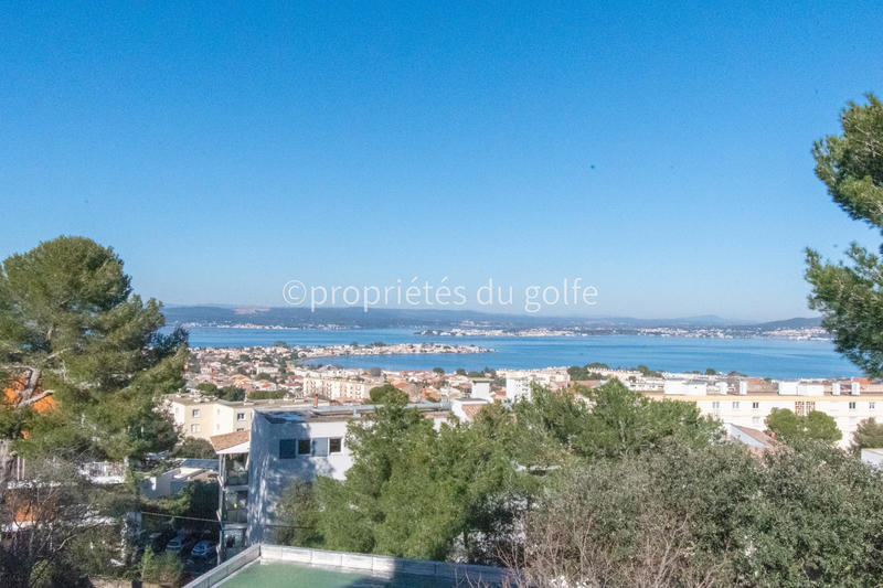 Maison - 137 m² - 4 pièces