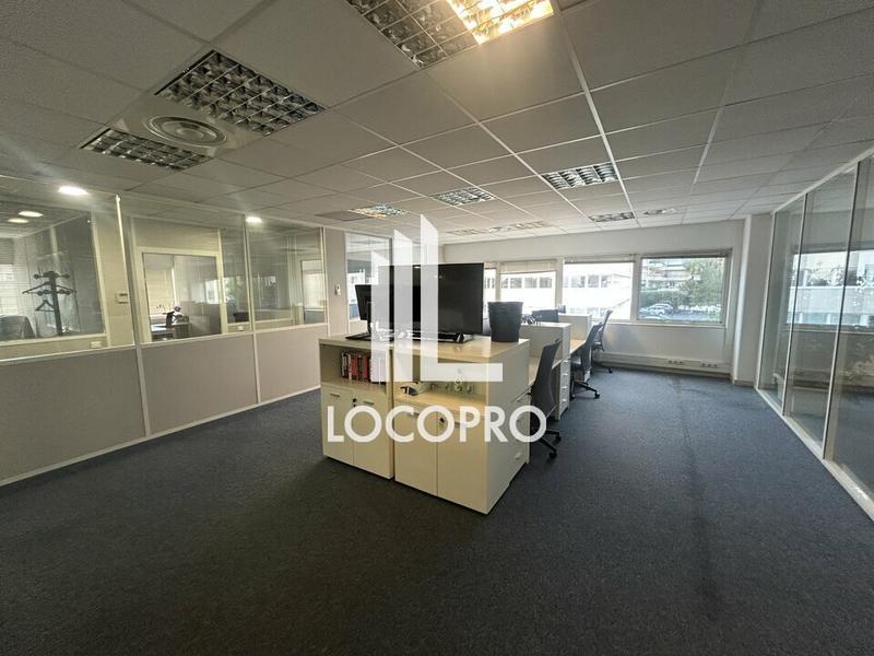 Bureau - 400 m²