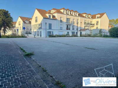 Appartement - 80 m² - 1 pièce