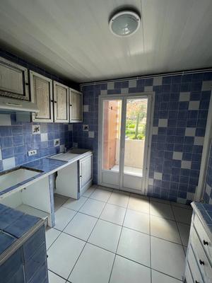 Appartement - 65 m² - 4 pièces