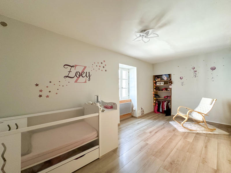 Maison - 186 m² - 6 pièces