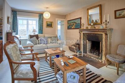 Maison en pierre - 180 m² - 11 pièces