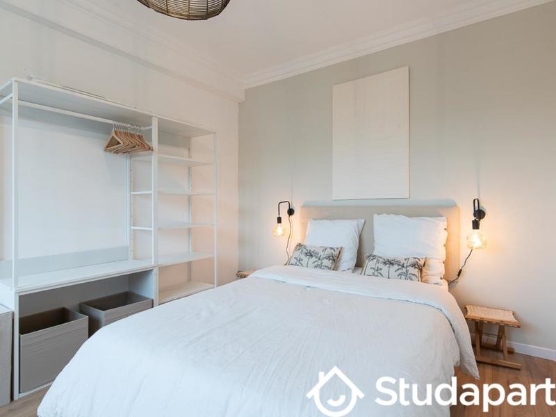 Chambre - 10 m² - 1 pièce