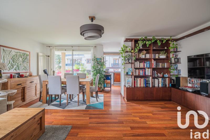 Appartement - 93 m² - 4 pièces