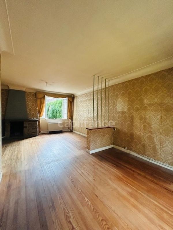 Maison de ville - 130 m² - 7 pièces