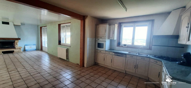 Maison - 165 m² - 6 pièces