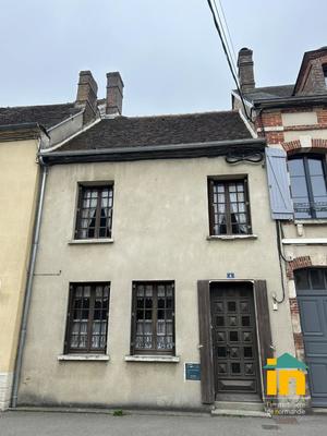 Maison de ville - 122 m² - 3 pièces