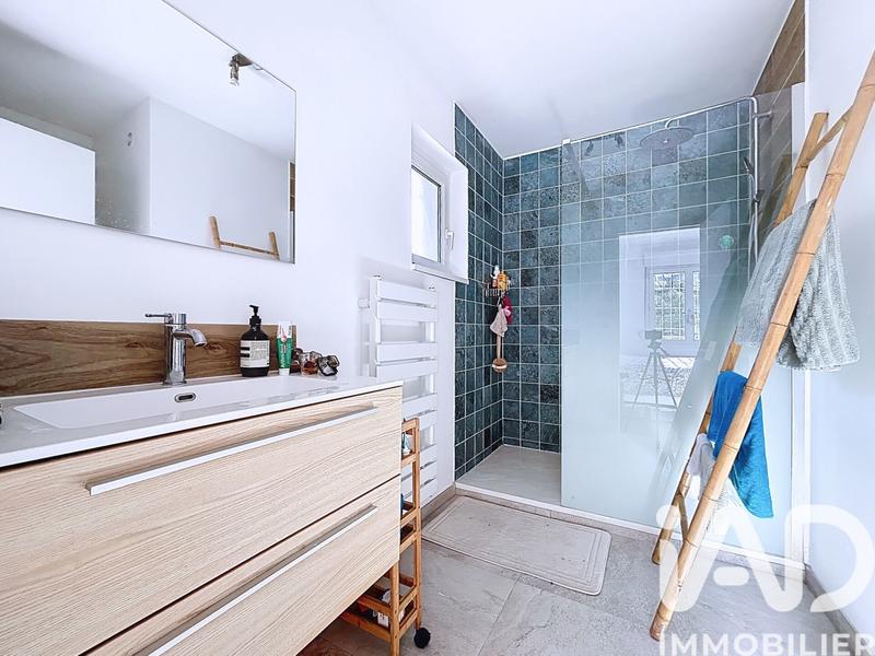 Appartement - 82 m² - 3 pièces